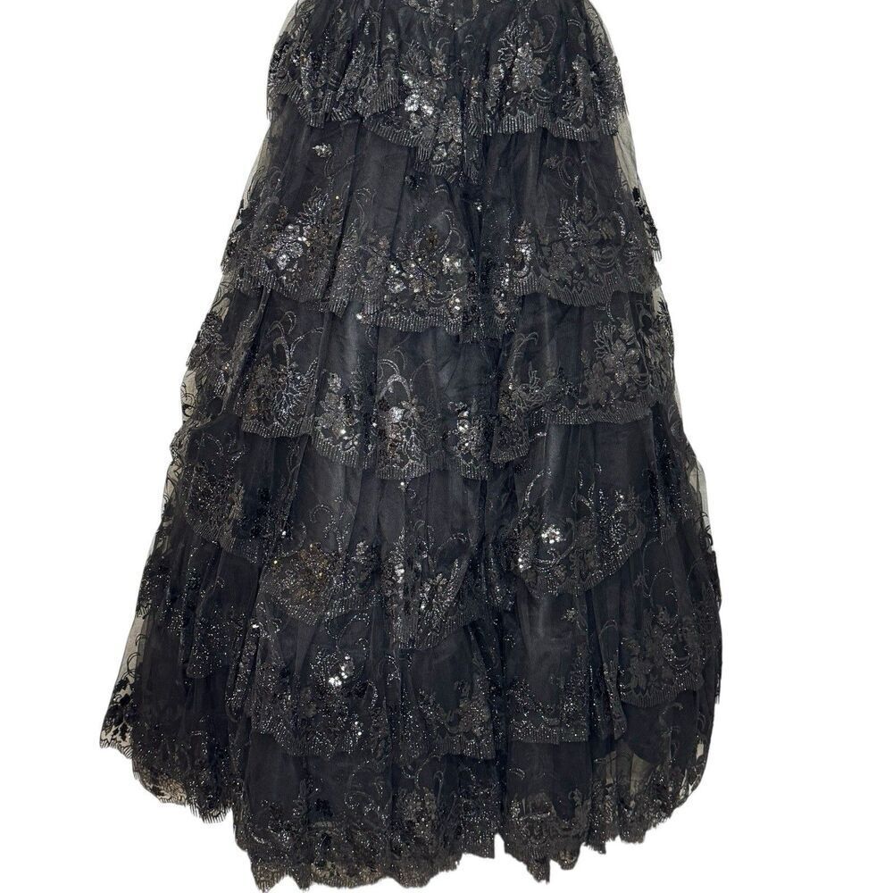 Ladivine by Cinderella Divine Ball Gown Formal Dress Prom Lace Tiered Size XS - Picture 11 of 13
